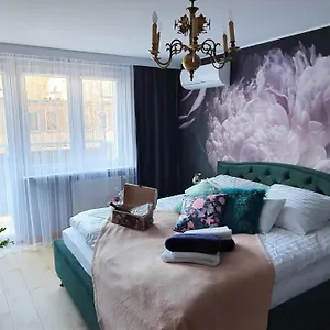 Apartament Your Place Mokotowska, Warszawa