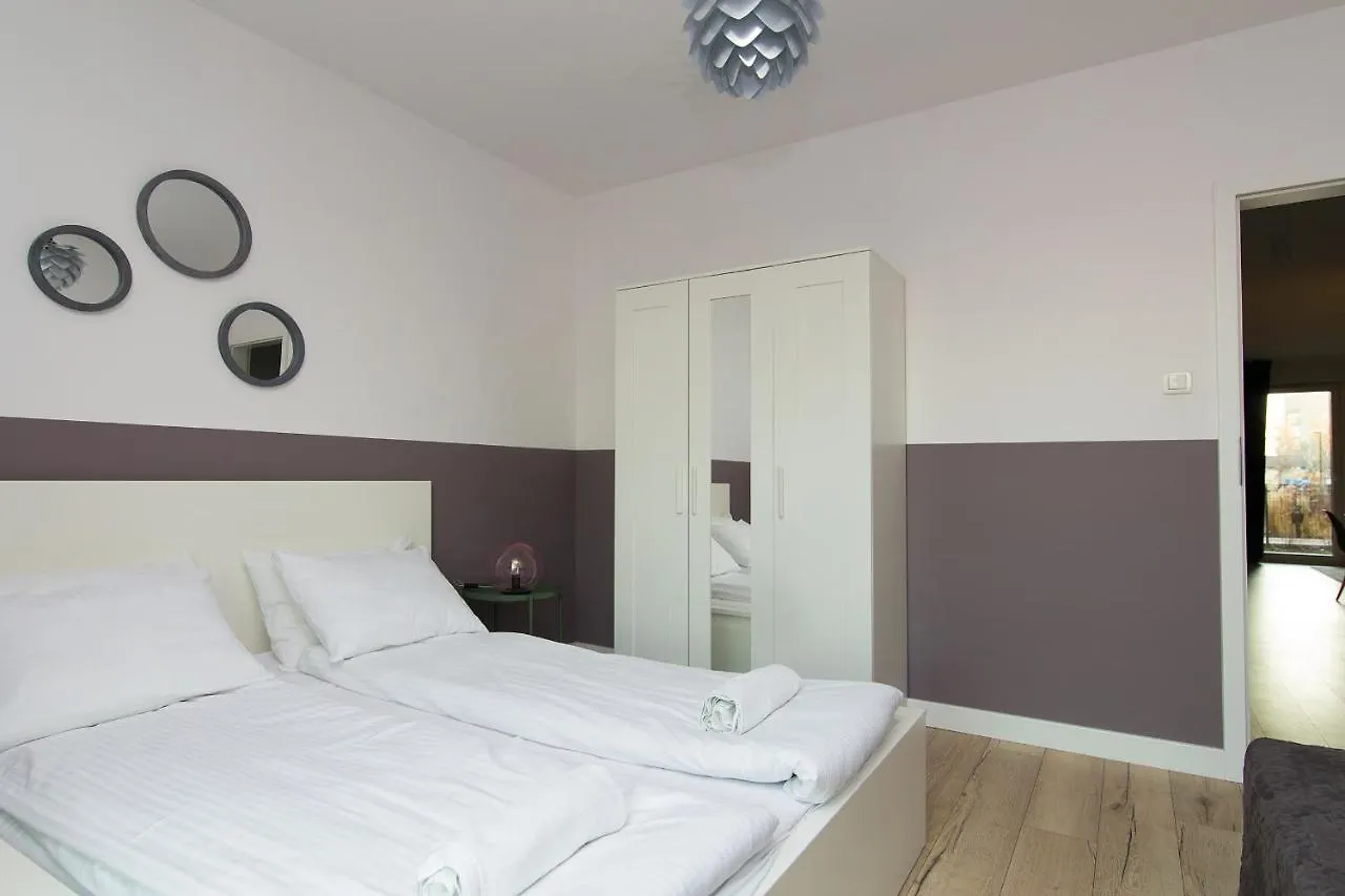 Shortstaypoland Zupnicza Warsaw Apartment